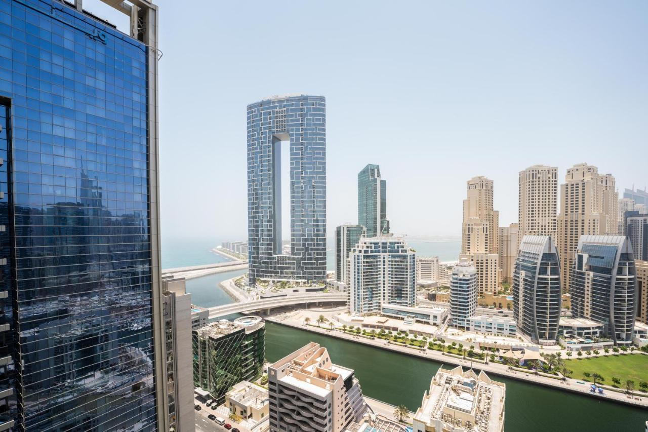 Fam Living - Marina Marvel - Studio Apartment With Breathtaking Views In Studio One Tower Ντουμπάι Εξωτερικό φωτογραφία